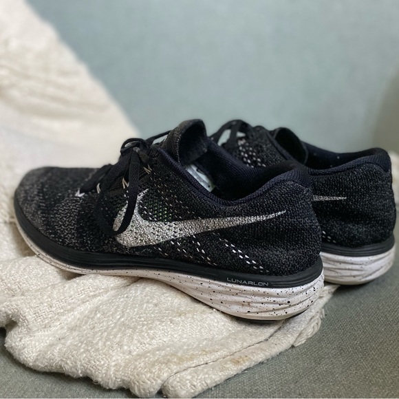 Nike Lunar Flyknit 3, Black/White/Oreo, Tennis Shoes/Runners, Women’s Size 9.5 - Picture 1 of 6